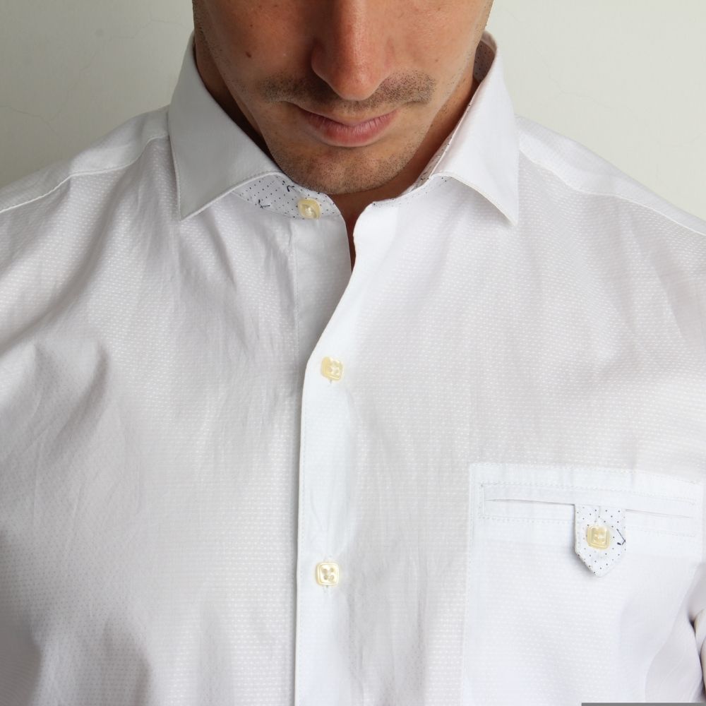 Why Every Man Needs a White Shirt – And How to Wear It 5 Ways