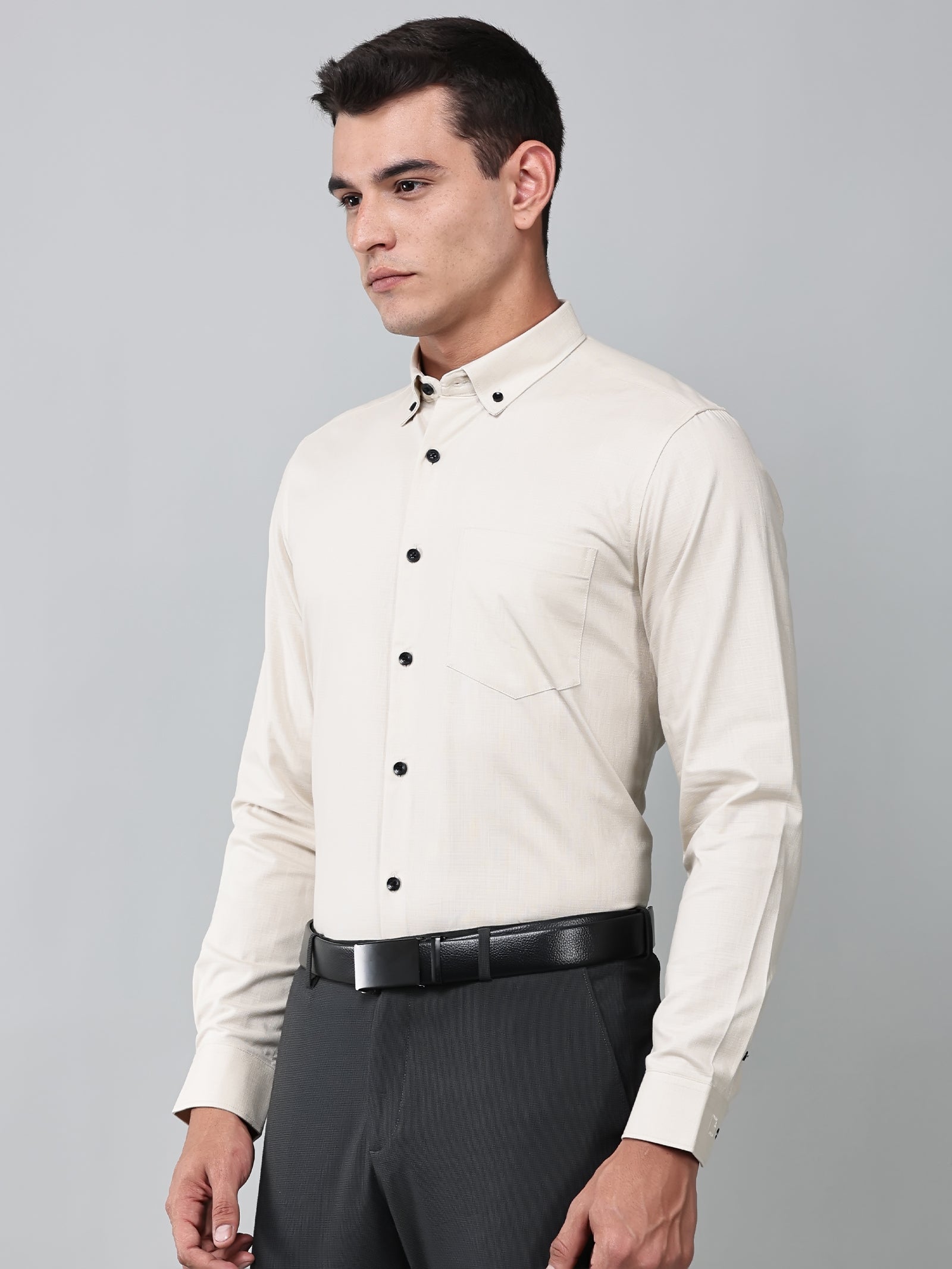 a model wearing a beige heritage linen luxe shirt